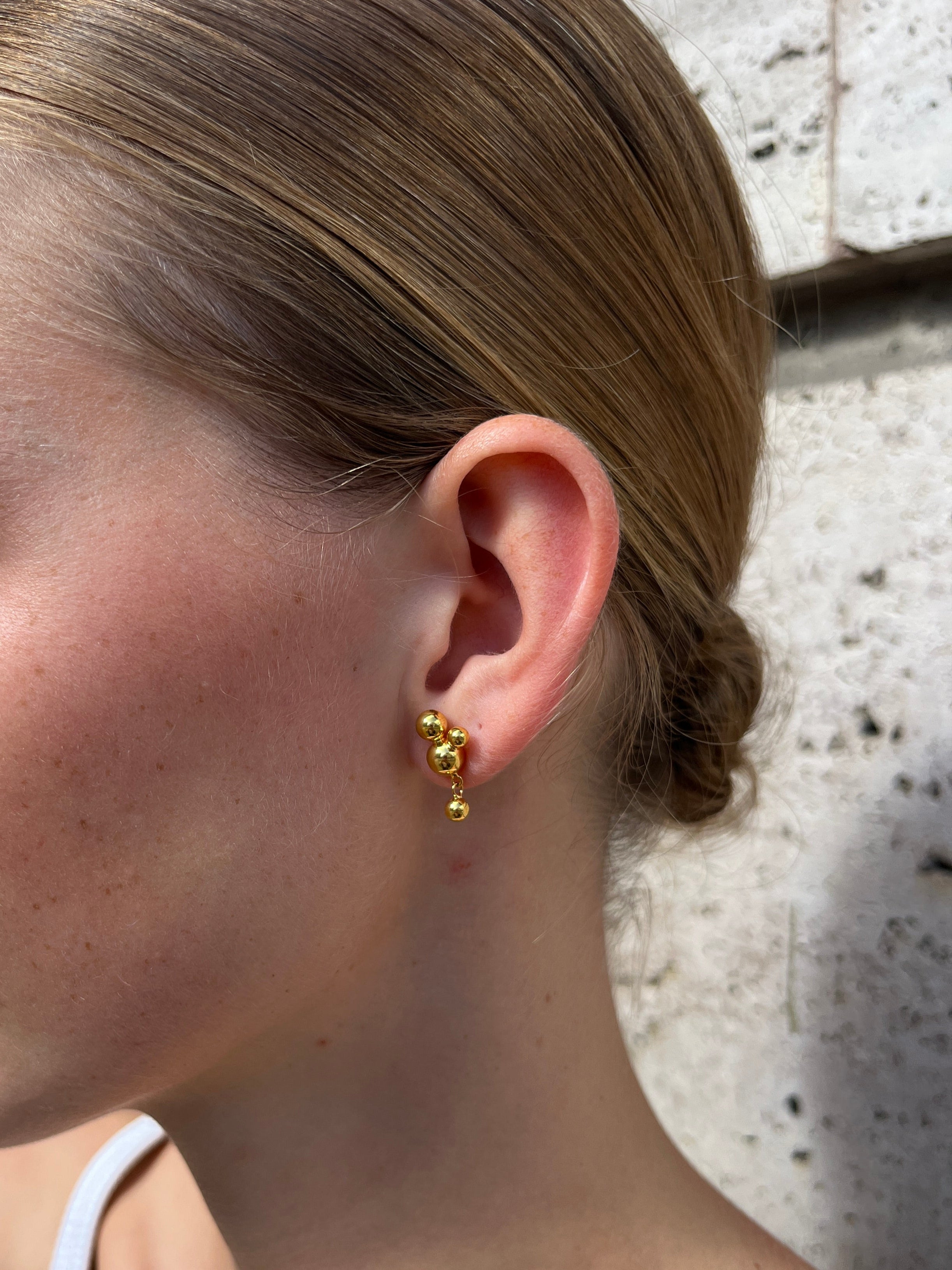 Atomic Stud with pendant