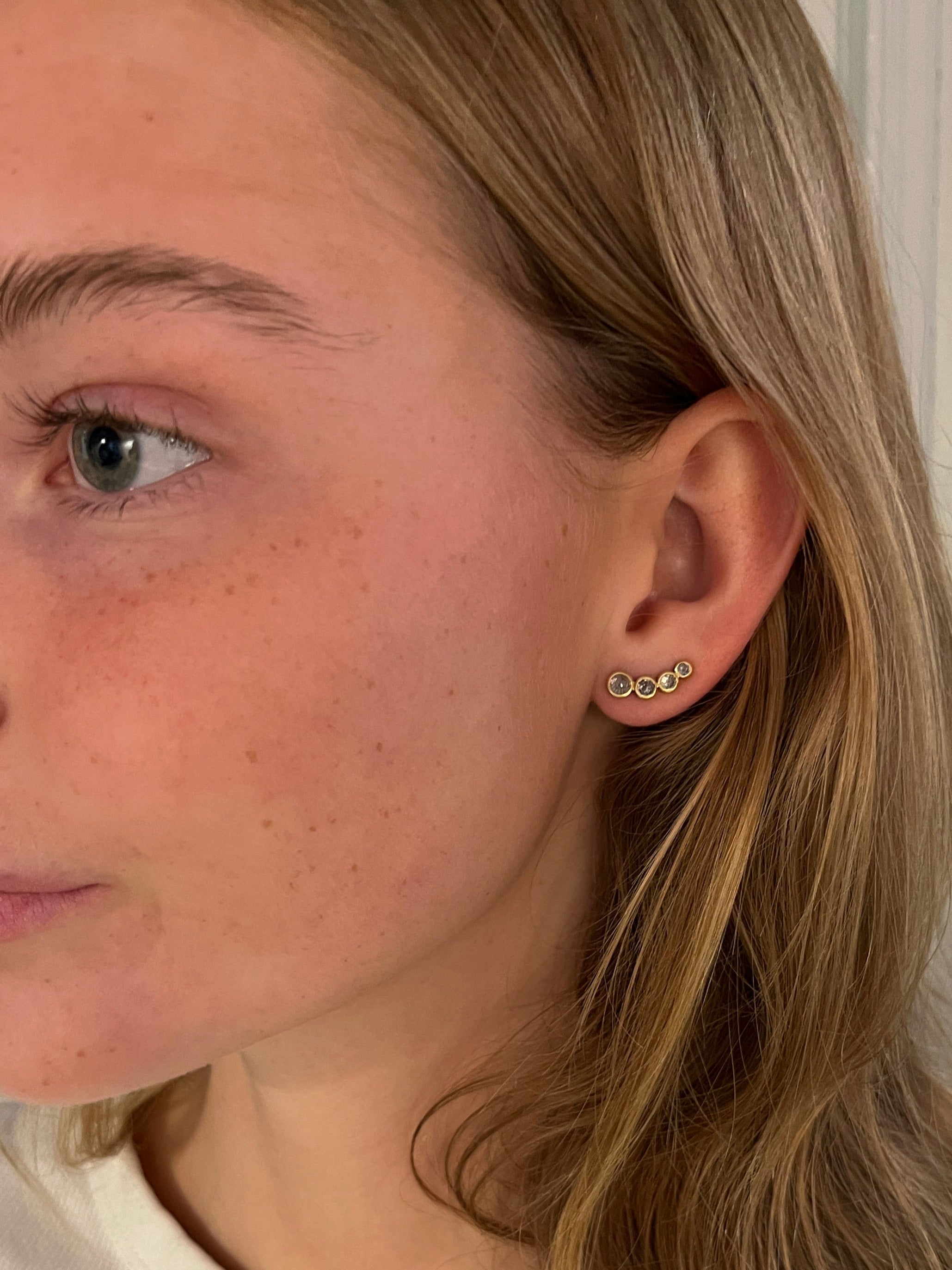 Crescent earrings with rose-cut diamonds